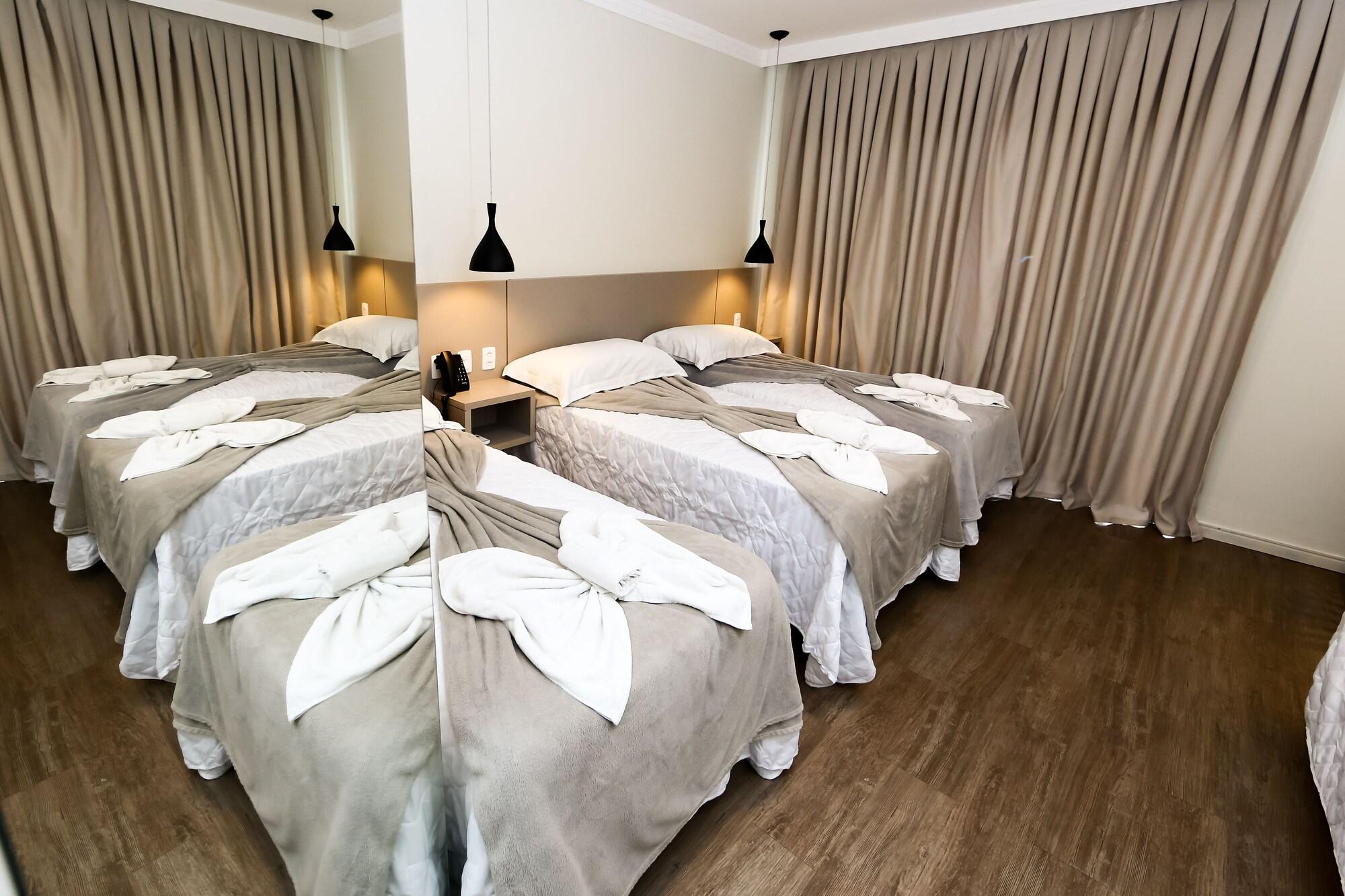 Hotel Nacoes