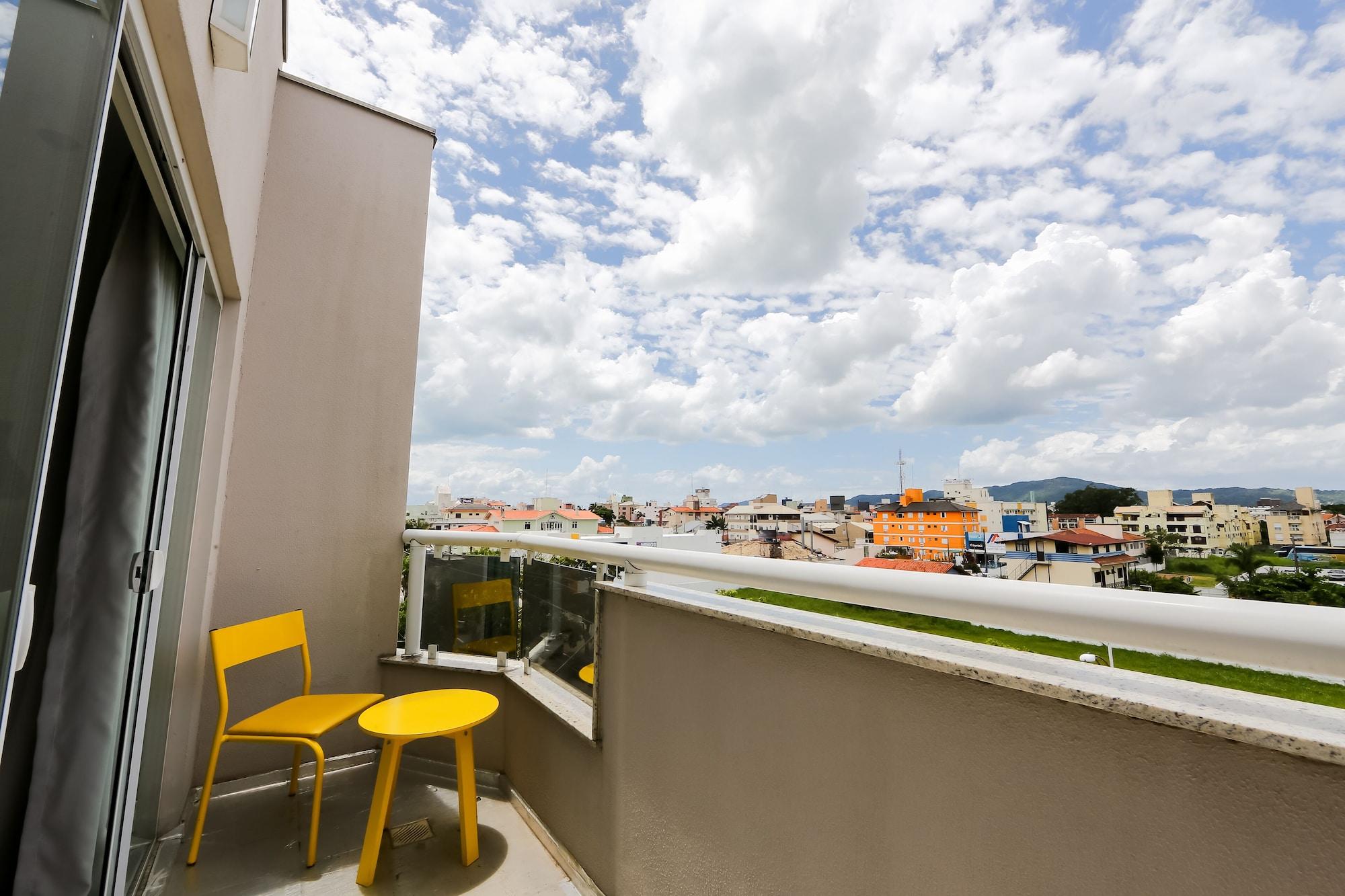 Nacoes Hotel